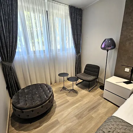 Apartman At 8 Split