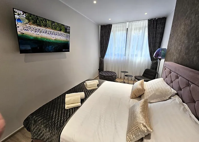 At 8 Apartment